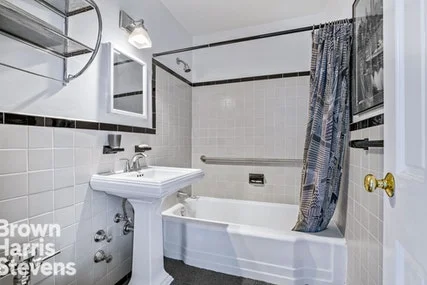 1 Bedroom Apartment for Sale in Manhattan – New York – NY - 5