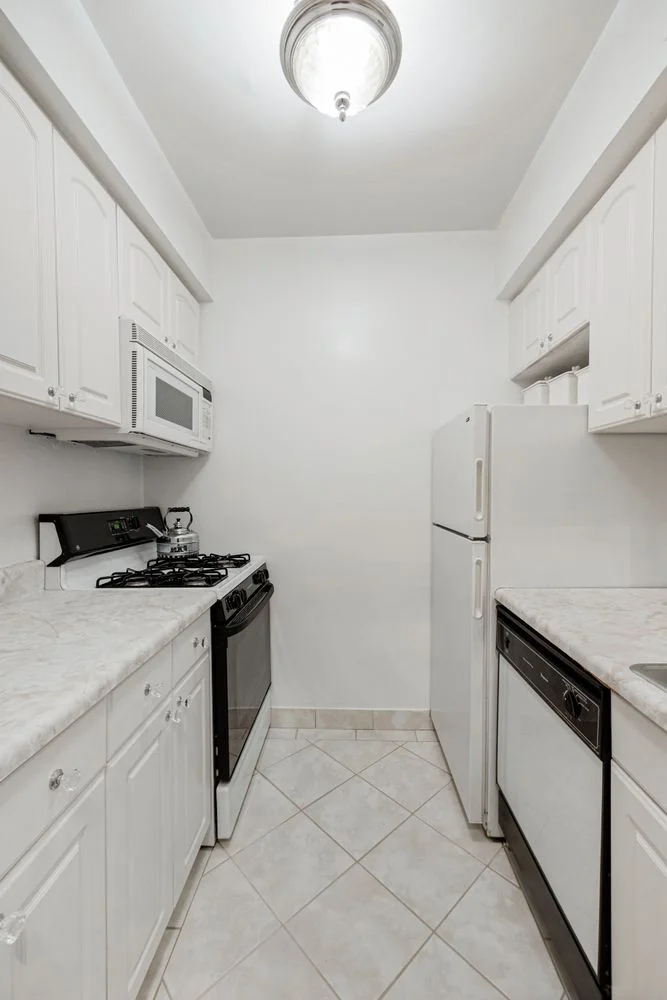 1 Bedroom Apartment for Sale in Manhattan – New York – NY - 5