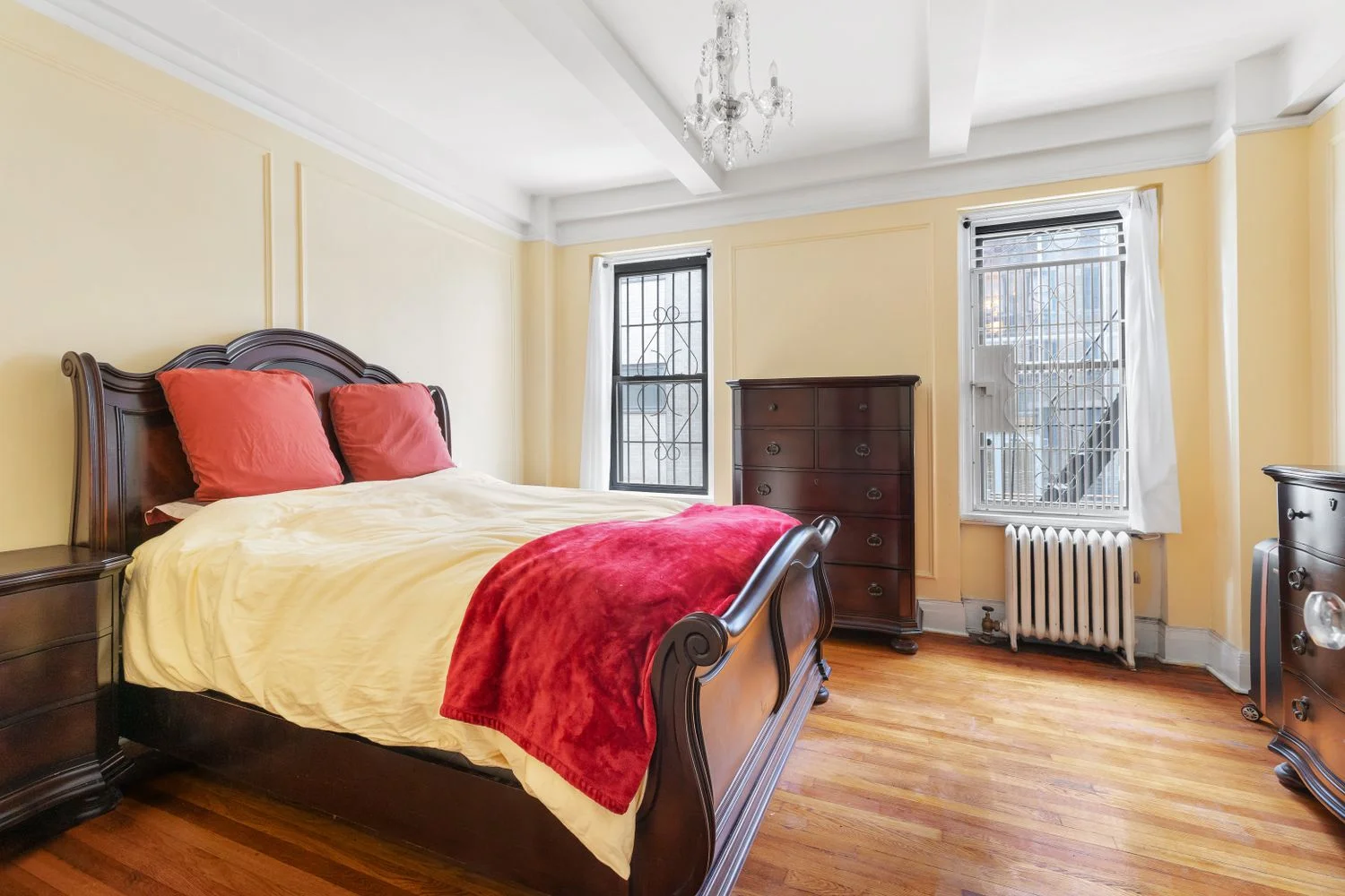 1-Bedroom Apartment for Sale in Manhattan – New York – NY - 2
