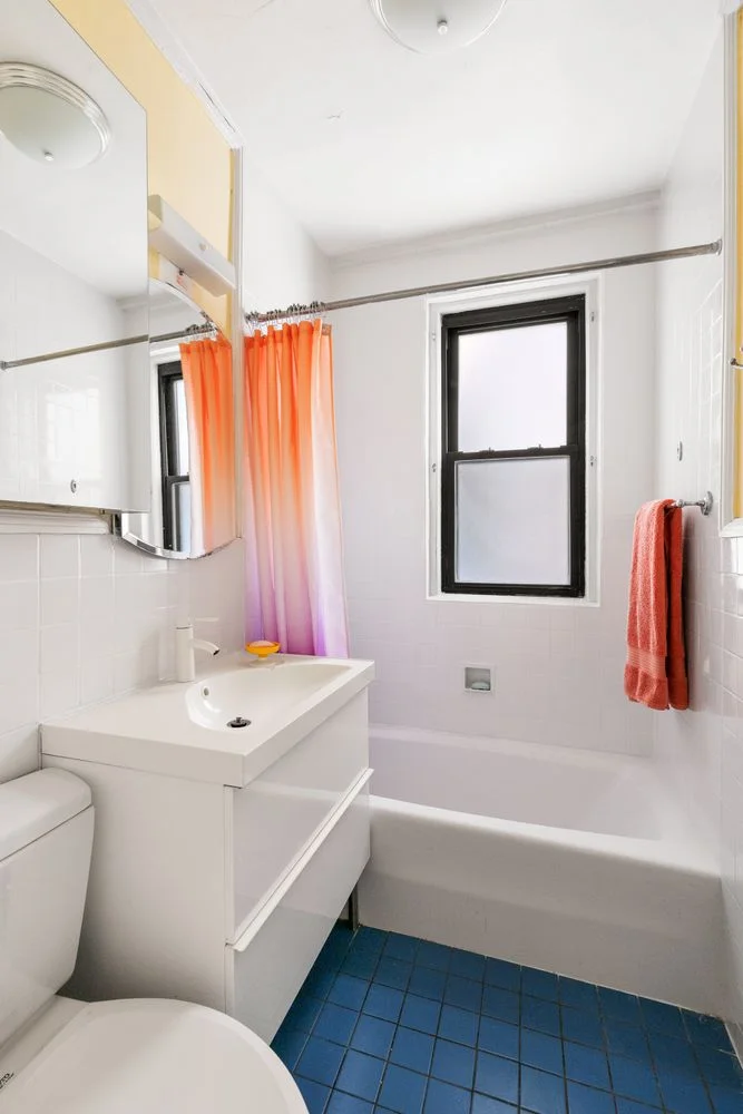 1-Bedroom Apartment for Sale in Manhattan – New York – NY - 4