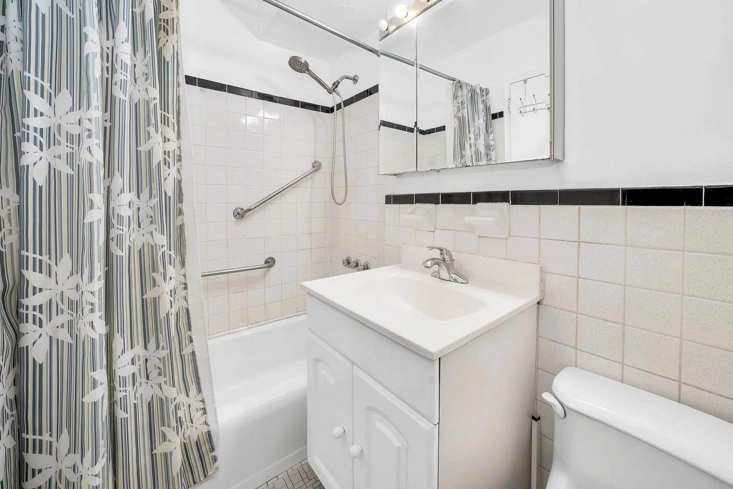 Apartamento de 1 Dormitorio en Venta en Manhattan – Nueva York – NY - 2