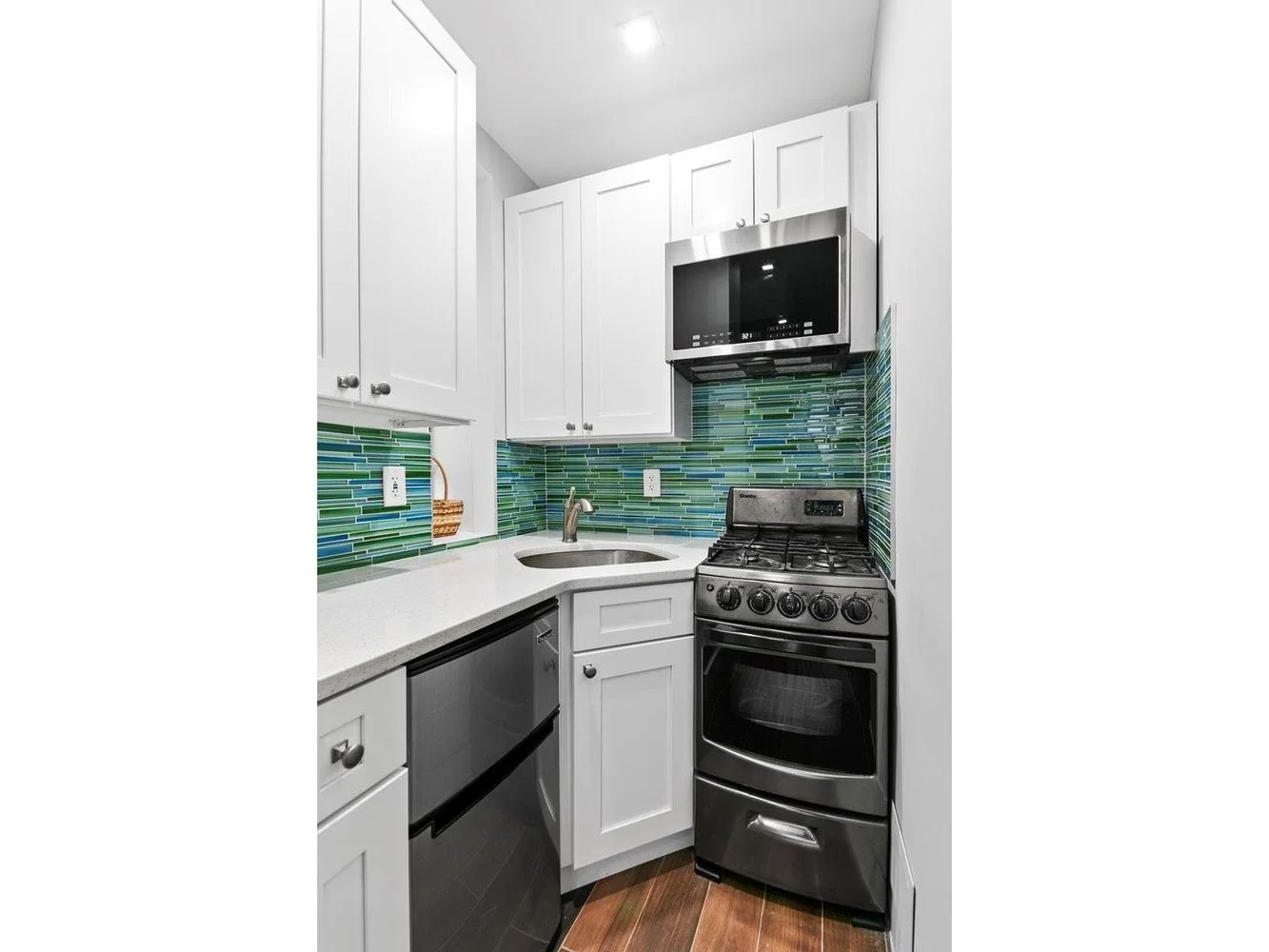 Apartamento de 1 Dormitorio en Venta en 225 East 79th Street – Manhattan – Nueva York – NY - 1
