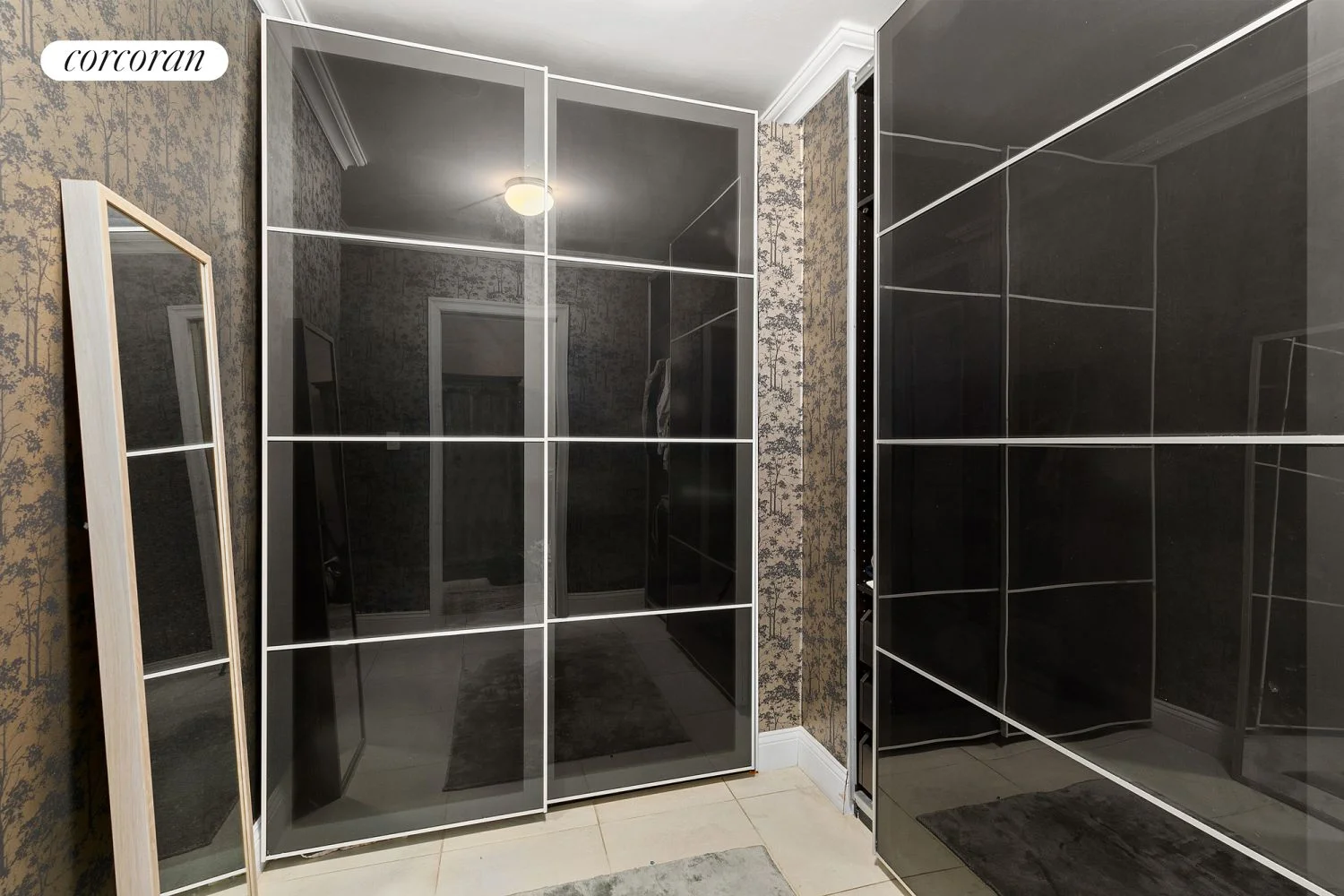 Apartamento de 1 Dormitorio en Venta en 27 East 65th Street – Manhattan – Nueva York – NY - 1