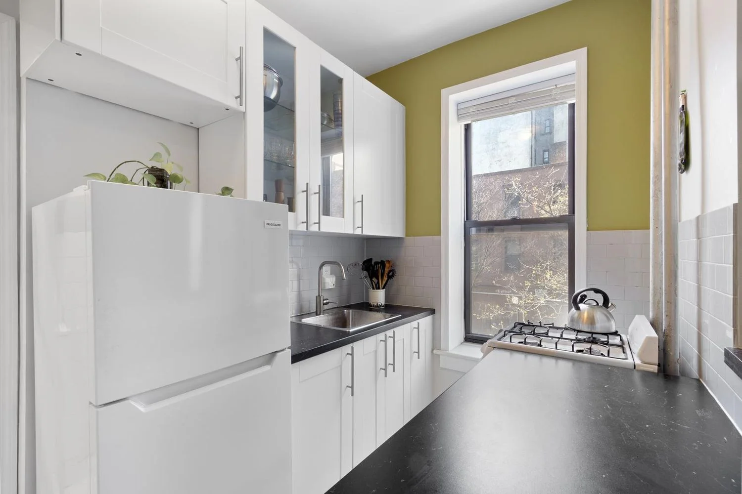 Apartamento de 1 Dormitorio en Venta en 327 East 3rd Street – Manhattan – Nueva York – NY - 2