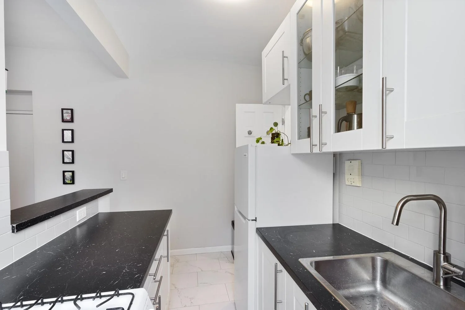 Apartamento de 1 Dormitorio en Venta en 327 East 3rd Street – Manhattan – Nueva York – NY - 3