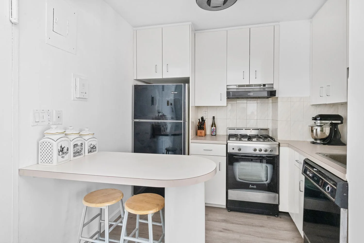 Apartamento de 1 Dormitório à Venda na 363 East 76th Street – Manhattan – New York – NY - 3