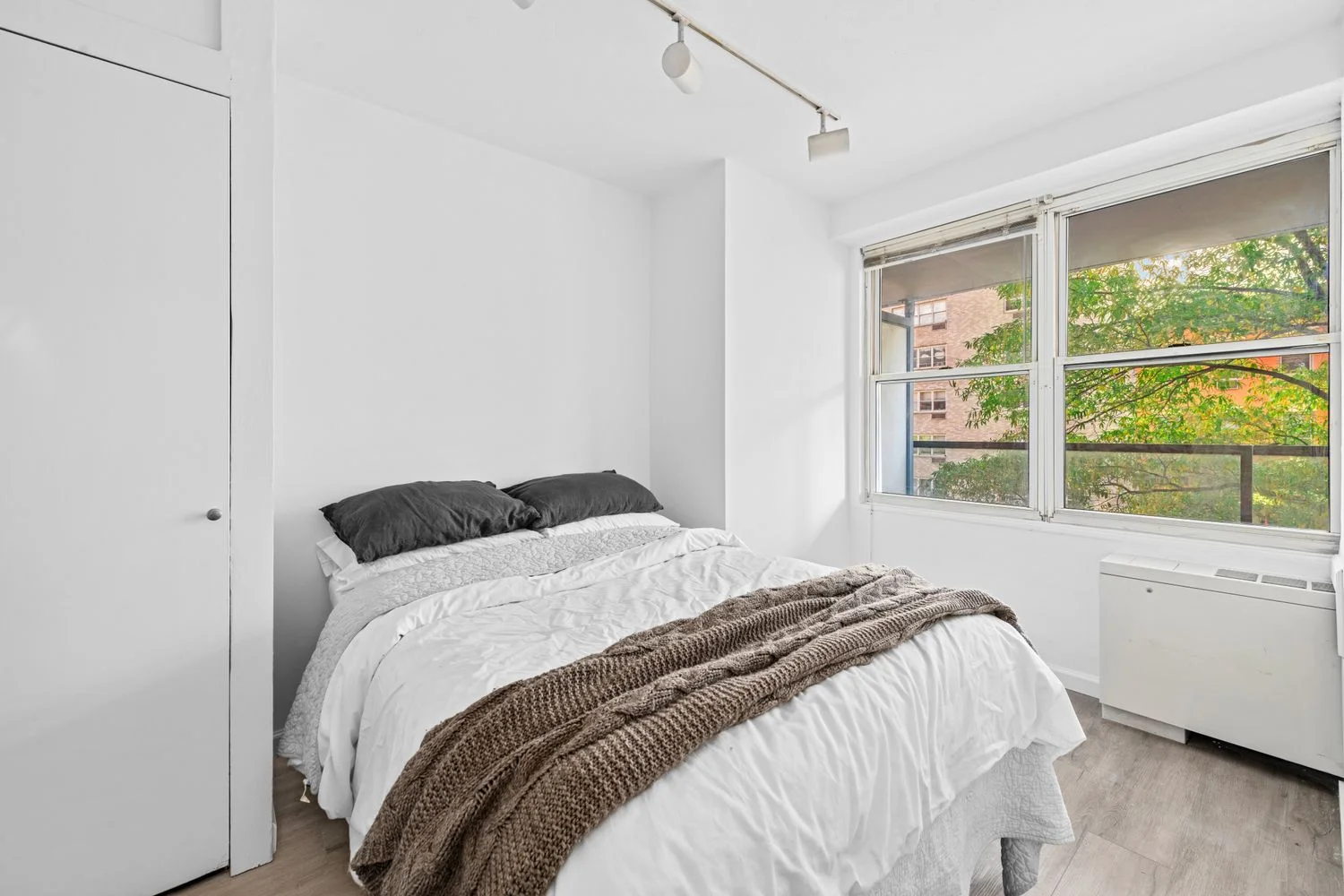 Apartamento de 1 Dormitório à Venda na 363 East 76th Street – Manhattan – New York – NY - 4