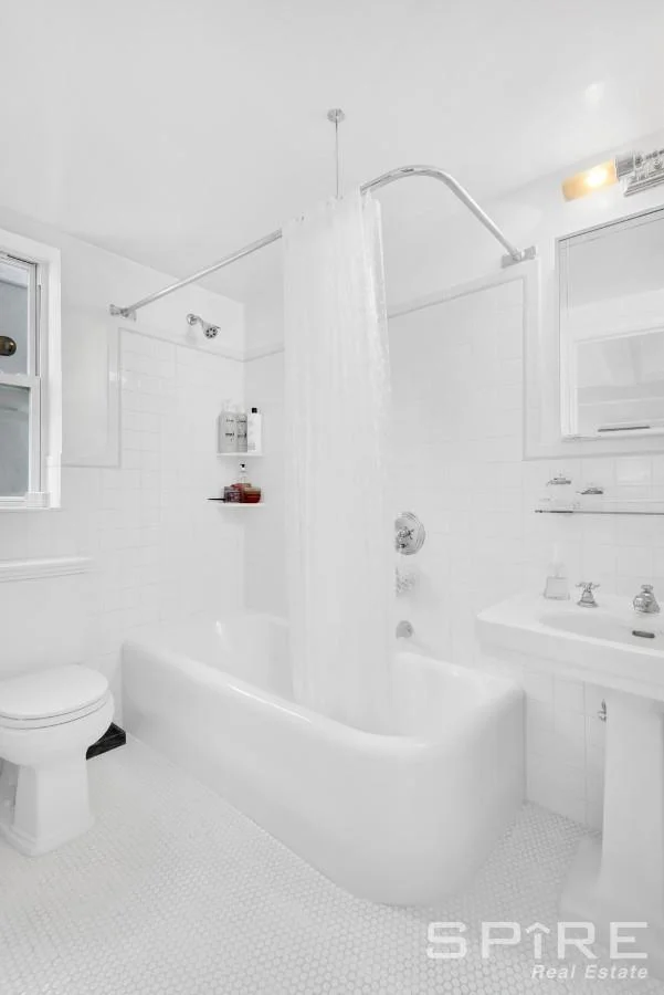 1-Bedroom Apartment for Sale at 444 East 52nd Street – Manhattan – New York – NY - 4