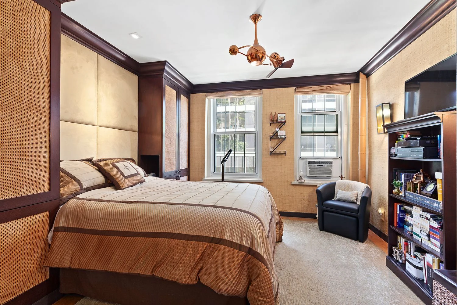 Apartamento de 1 Dormitório à Venda na 535 East 72nd Street – Manhattan – New York – NY - 2