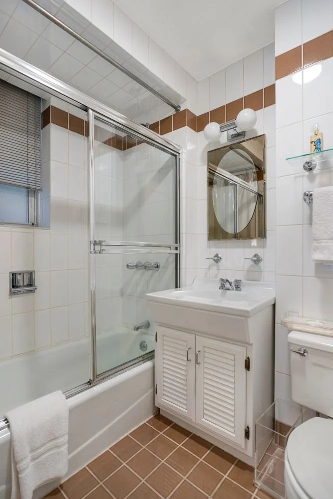 1 Bedroom Apartment for Sale at 575 Park Avenue – Manhattan, New York - 4