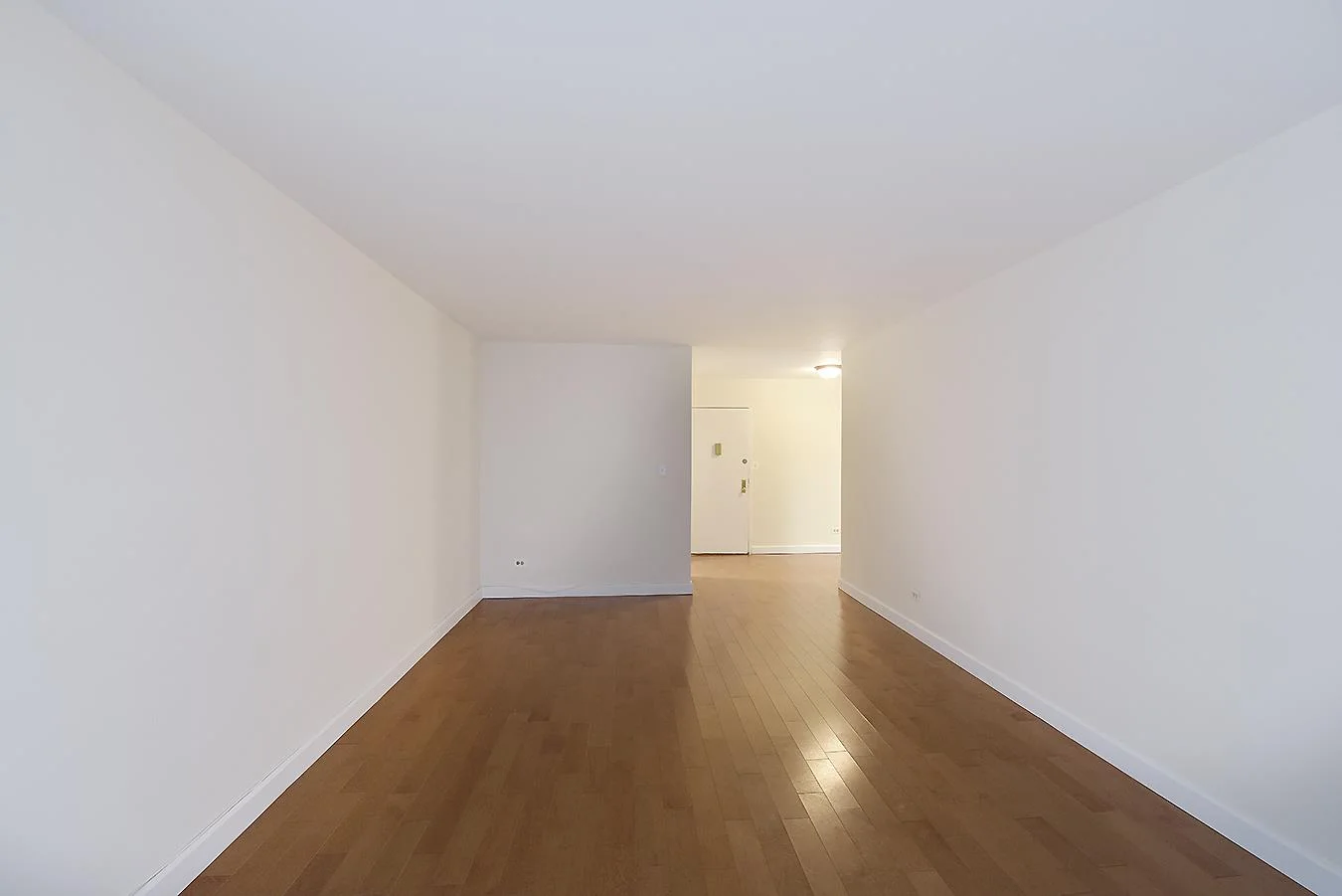 Apartamento de 1 Quarto à Venda em 579 West 215th Street – Manhattan, Nova Iorque - 8