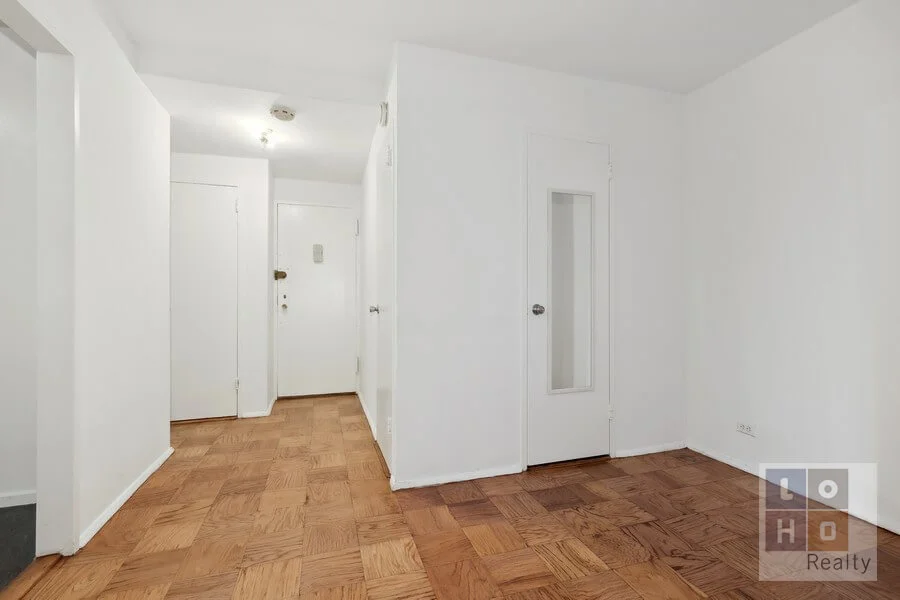 1 Bedroom Apartment for Sale in Manhattan – New York, NY - 6