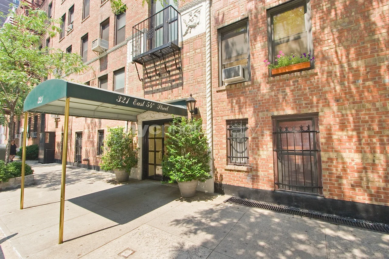 Apartamento de 1 Quarto à Venda na 321 East 54th Street – Manhattan, Nova Iorque – NY - 5