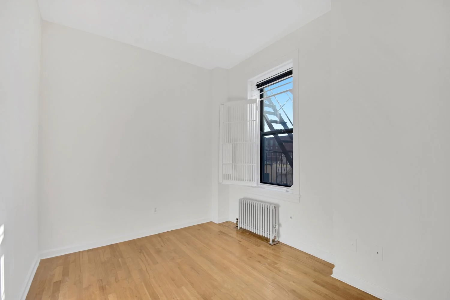 Appartement de 2 Chambres à Vendre au 469 West 166th Street – Manhattan, New York – NY - 7