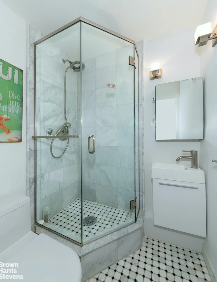 2 Bedroom Apartment for Sale in Manhattan – New York, NY - 7