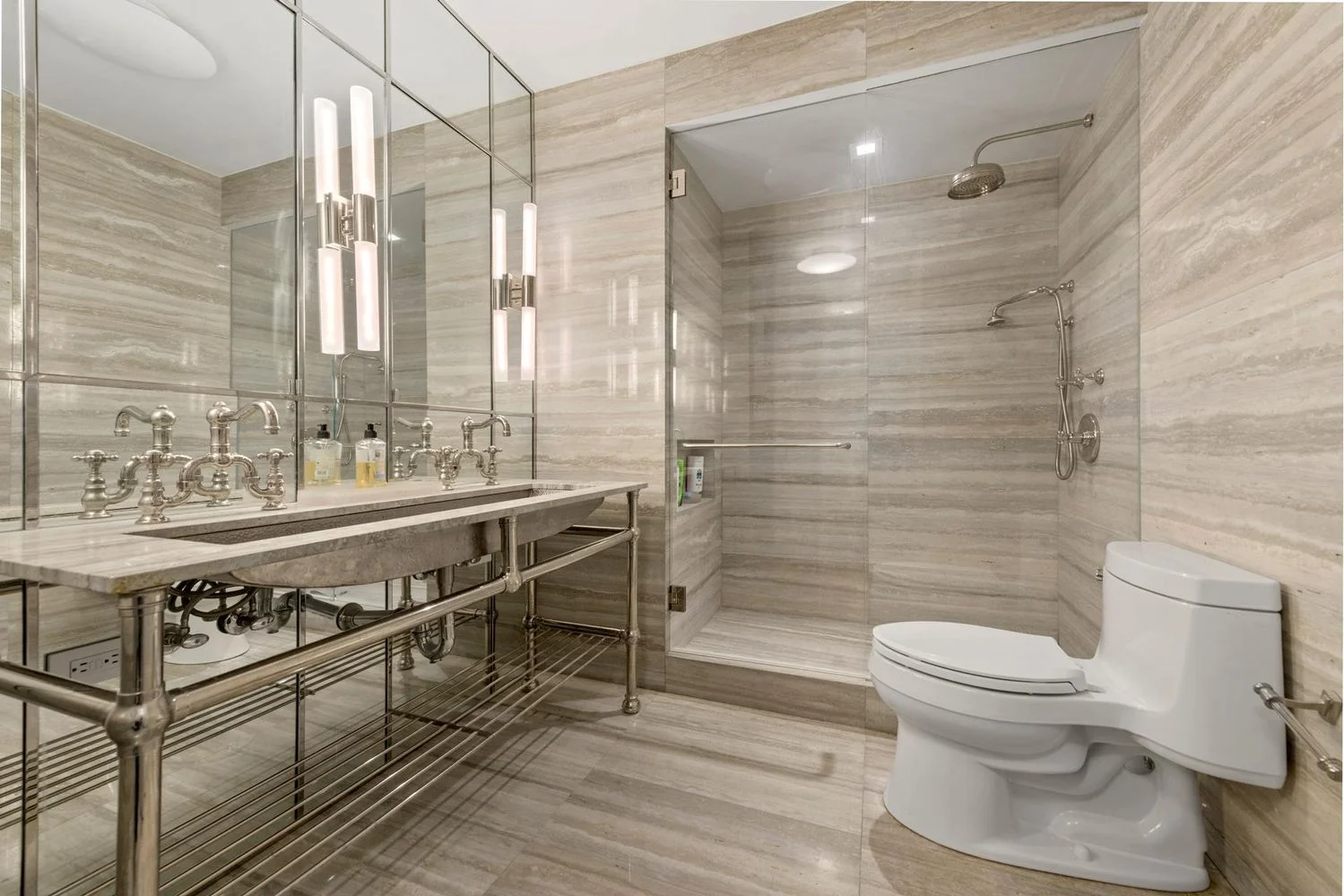 2 Bedroom Apartment for Sale in Manhattan – New York, NY - 6