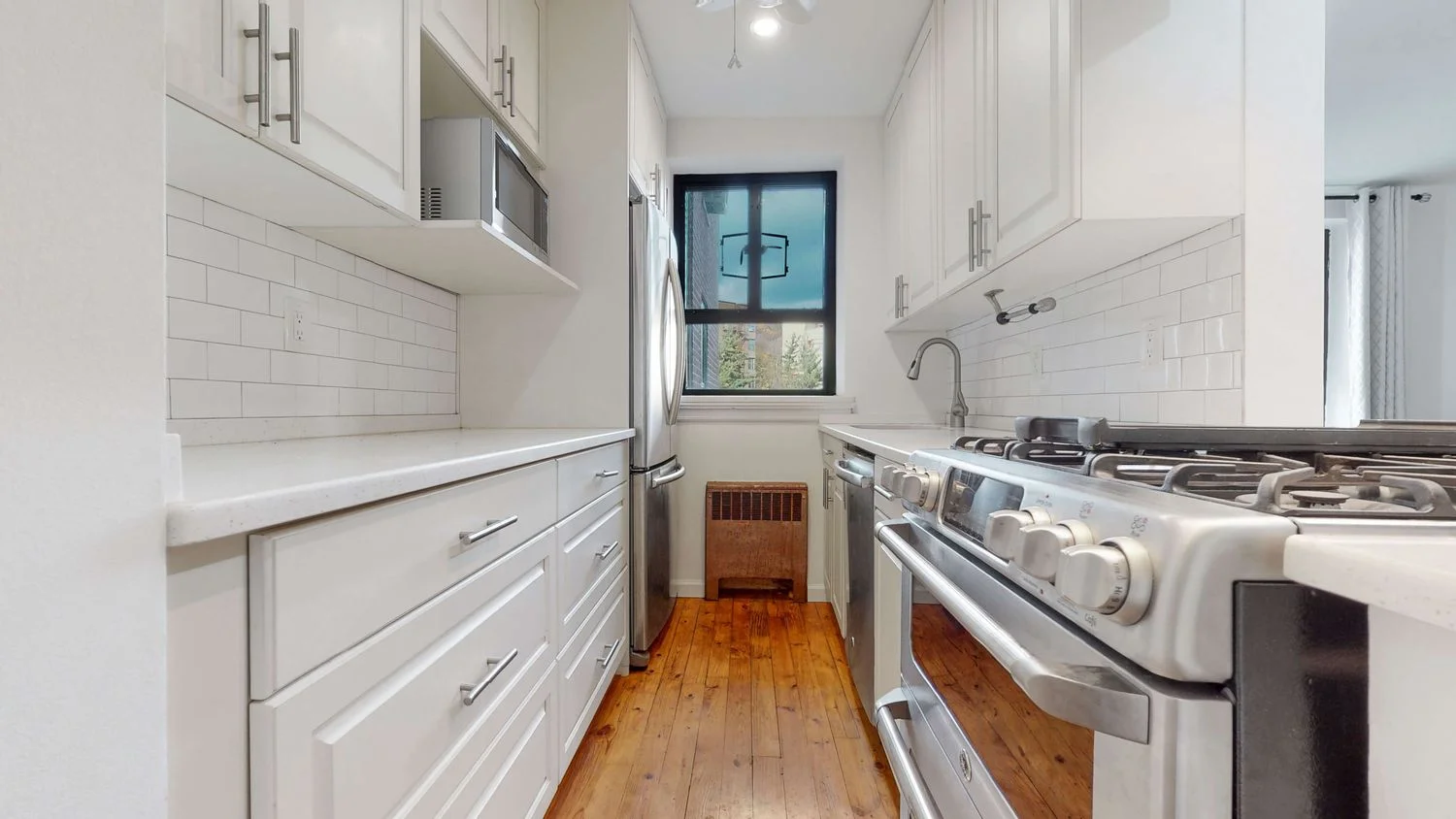 Apartamento de 2 Dormitórios à Venda em Manhattan – New York – NY - 2