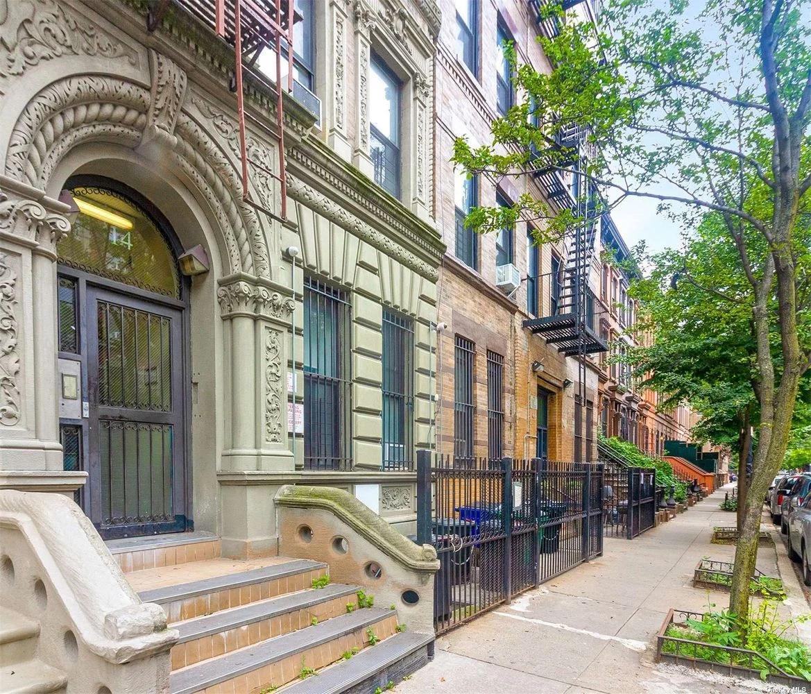 Apartamento de 2 Dormitórios à Venda na 119th Street – Manhattan – New York – NY - 4