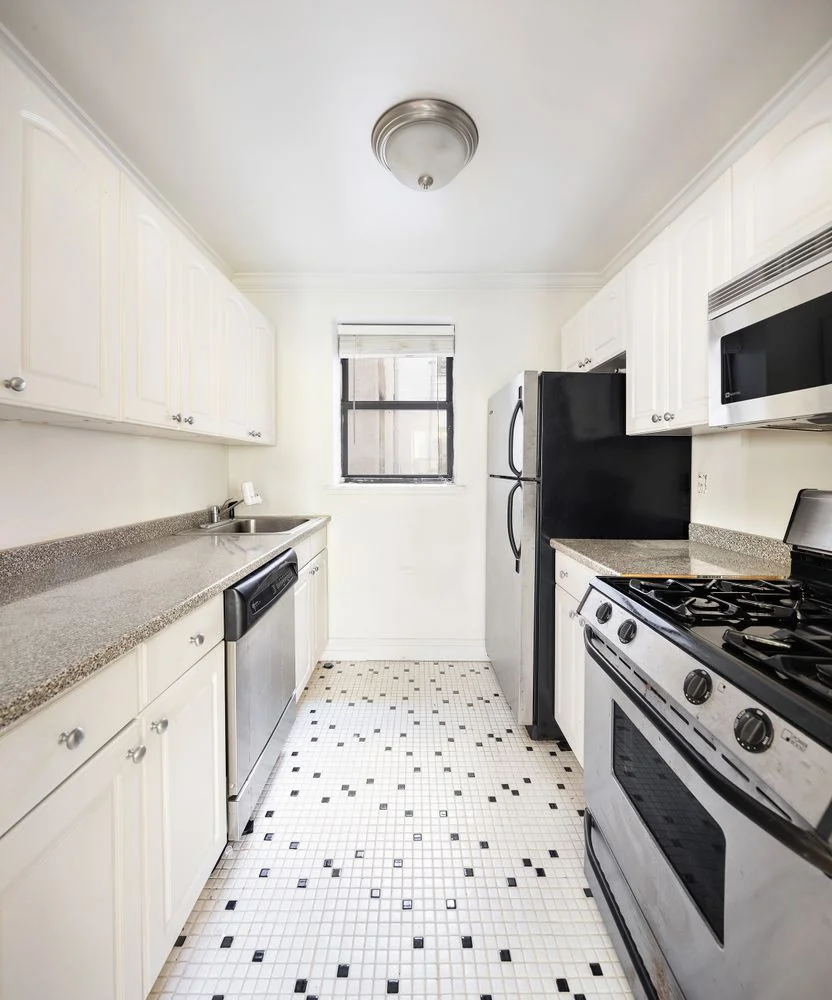 Appartement de 2 Chambres à Vendre au 319 East 105th Street – Manhattan – New York – NY - 2