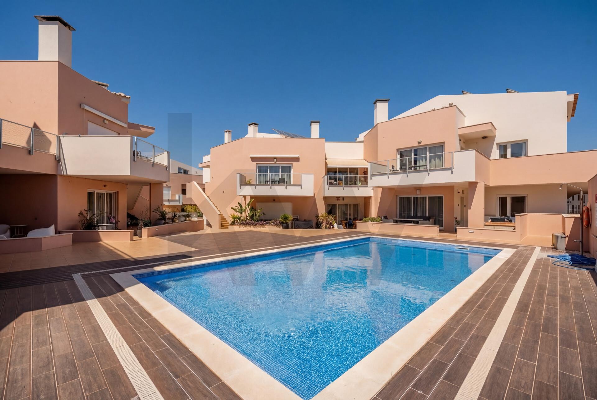 Apartamento de 2 dormitorios en venta en Burgau - Faro - Portugal - 1