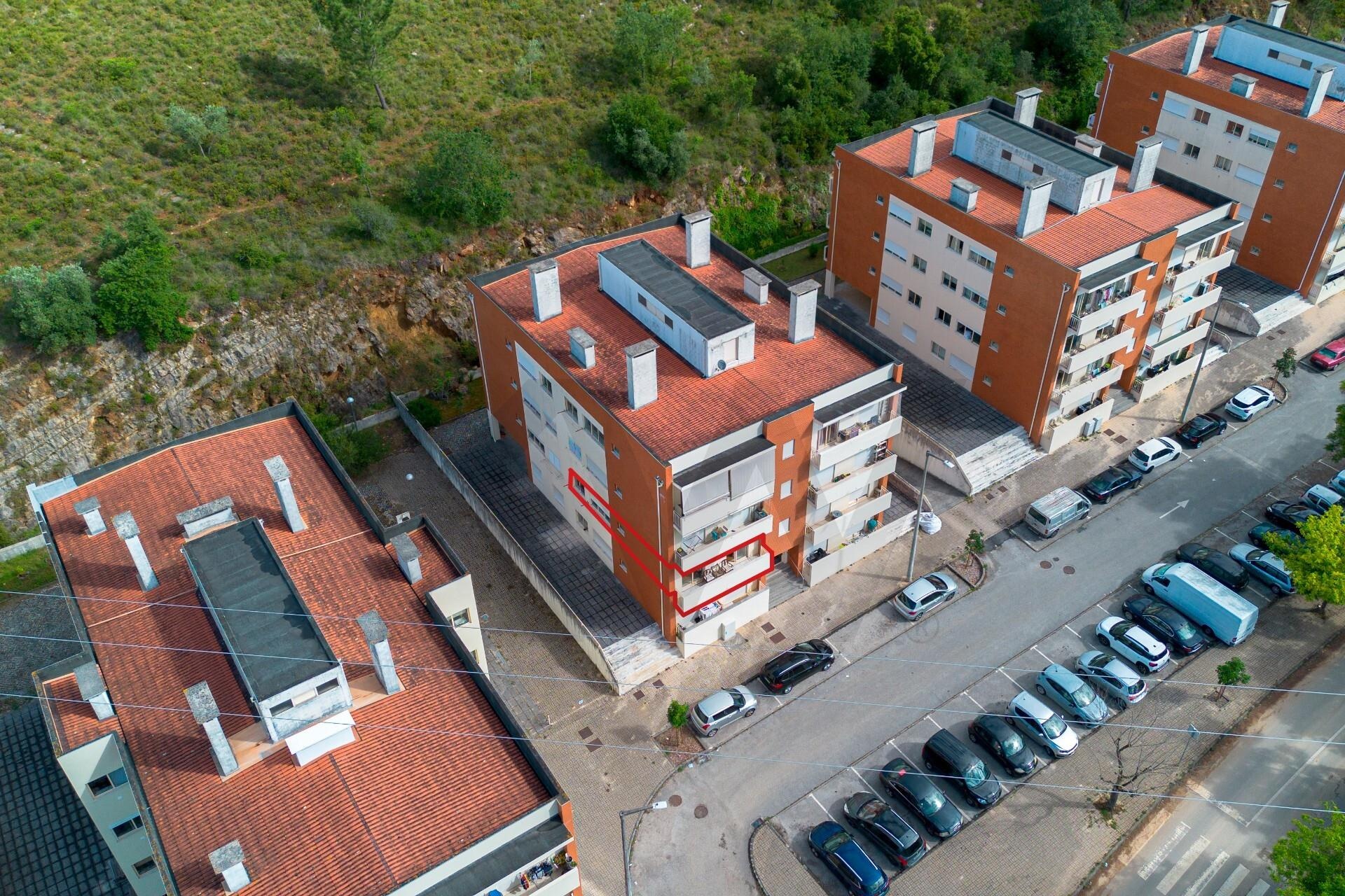 Apartamento T2 à Venda em Coimbra - Portugal - 1