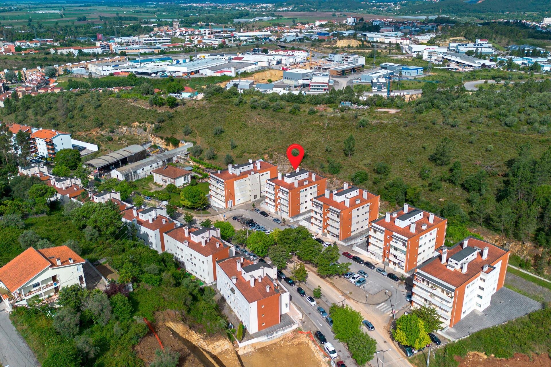 Apartamento T2 à Venda em Coimbra - Portugal - 3