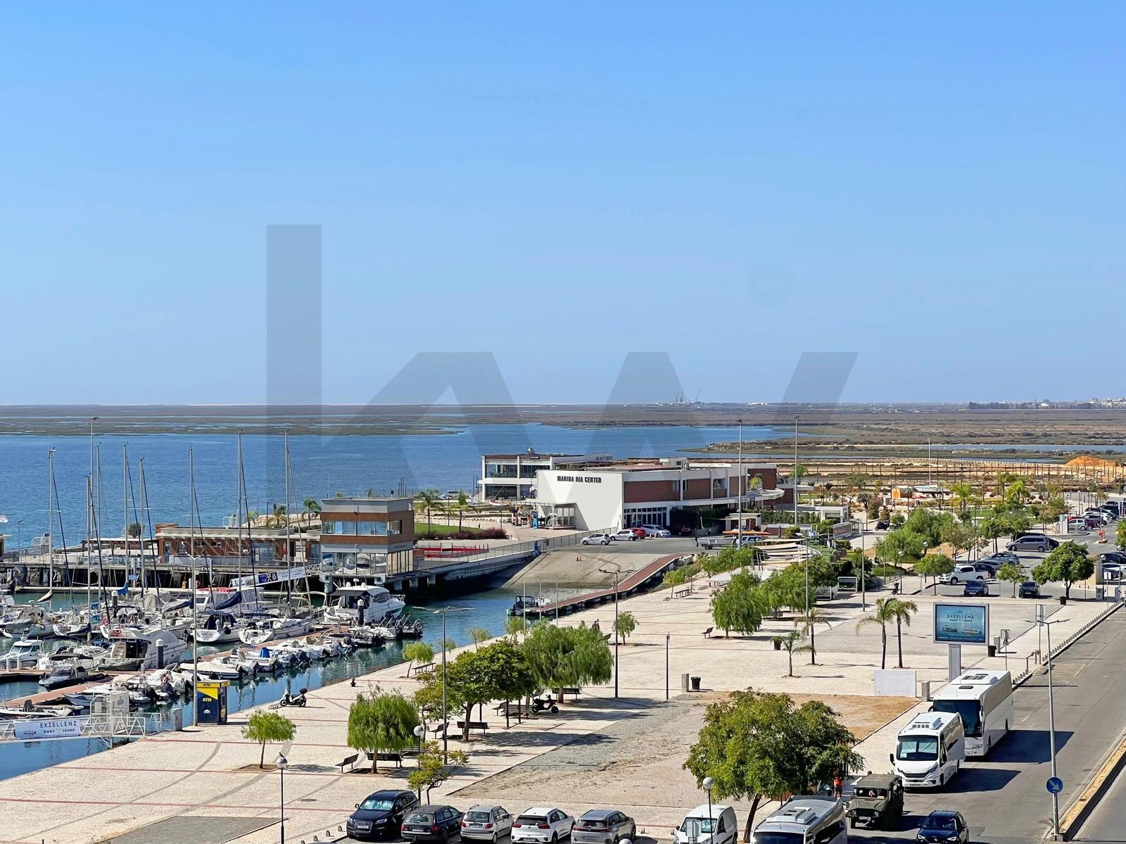 Apartamento T2 à Venda em Olhão - Faro - Portugal - 1