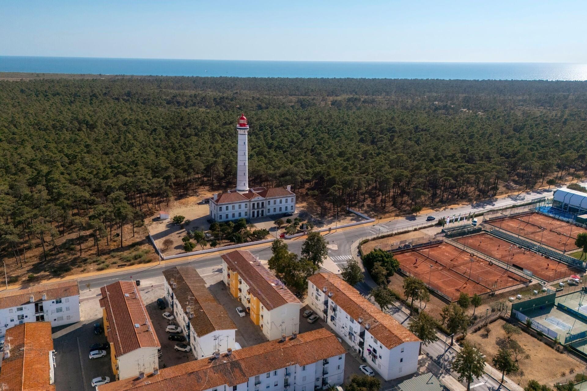 Apartamento de 2 dormitorios en venta en Vila Real De Santo António - Faro - Portugal - 4