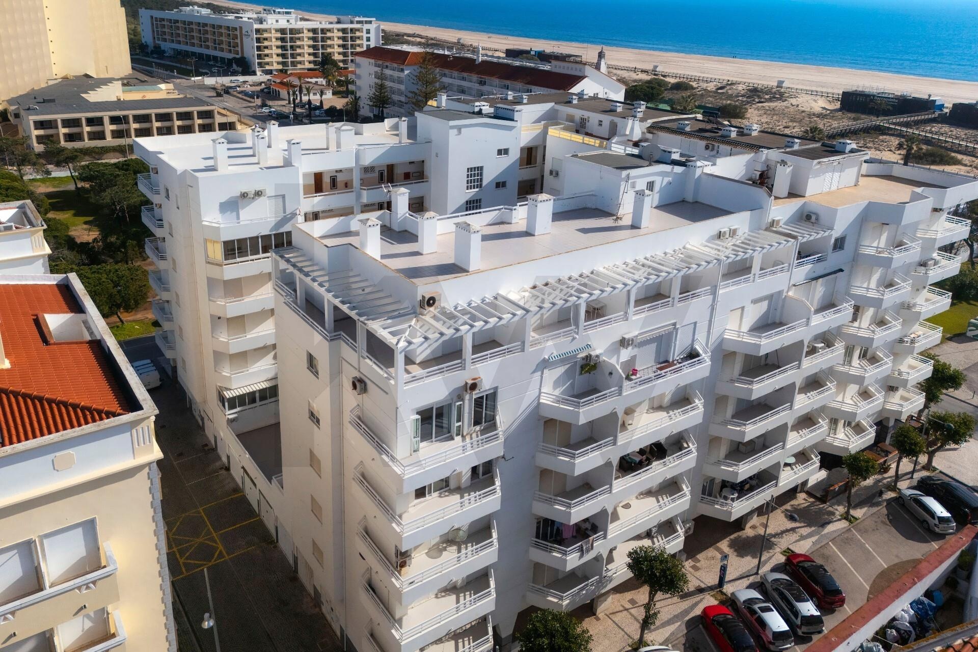 Apartamento T3 à Venda em Monte Gordo - Faro - Portugal - 1