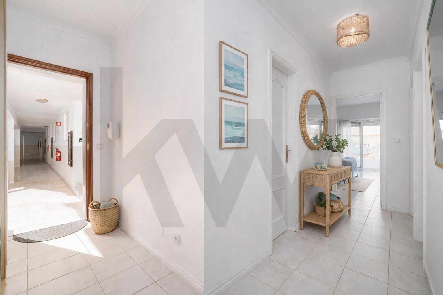 Apartamento T3 à Venda em Monte Gordo - Faro - Portugal - 2
