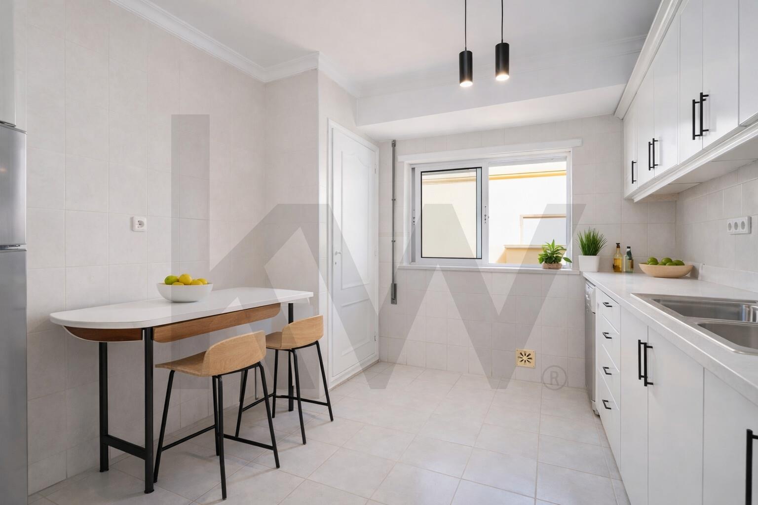 Apartamento T3 à Venda em Monte Gordo - Faro - Portugal - 8