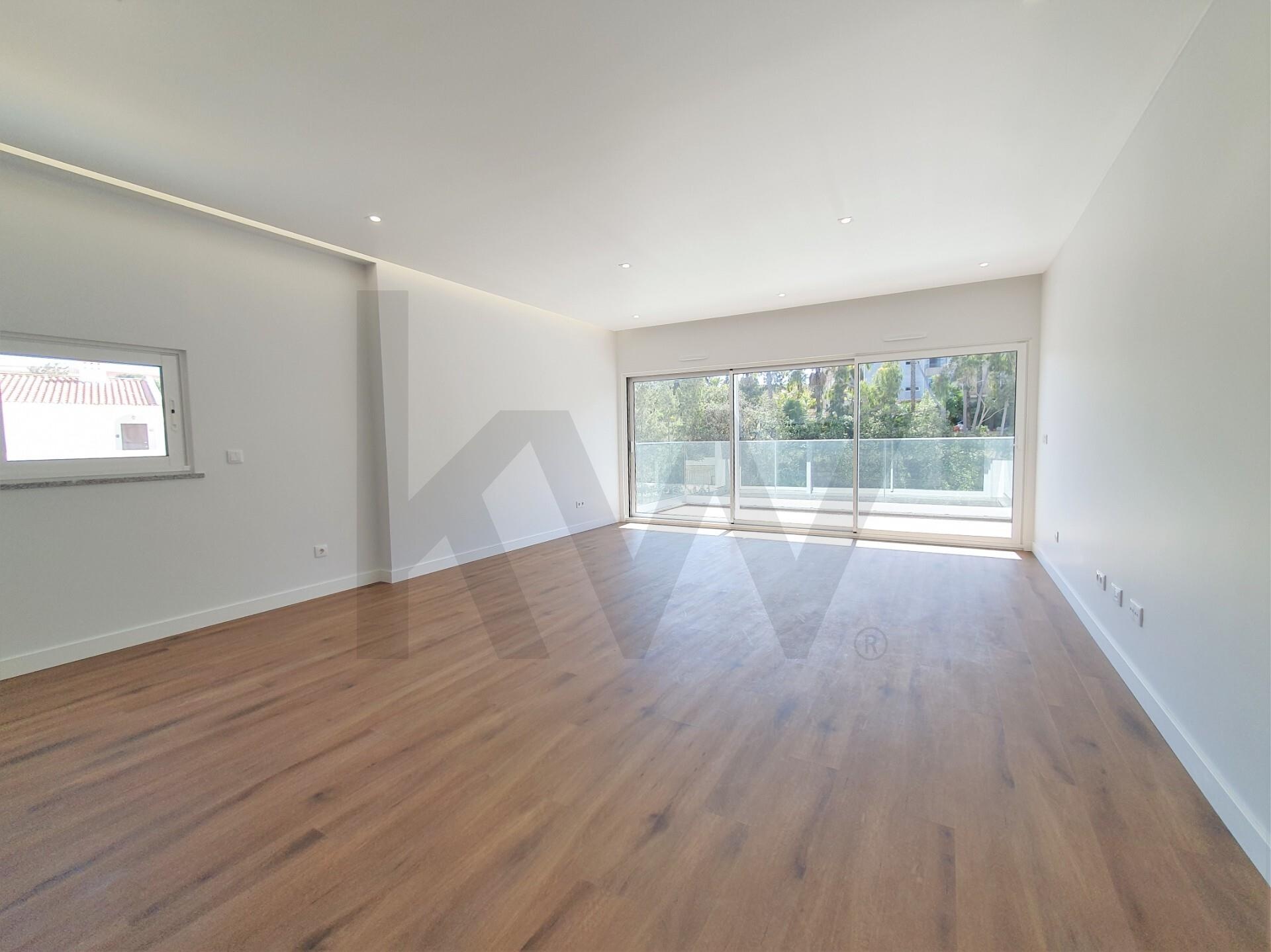Apartamento T3 à Venda em Olhos De Água - Faro - Portugal - 6