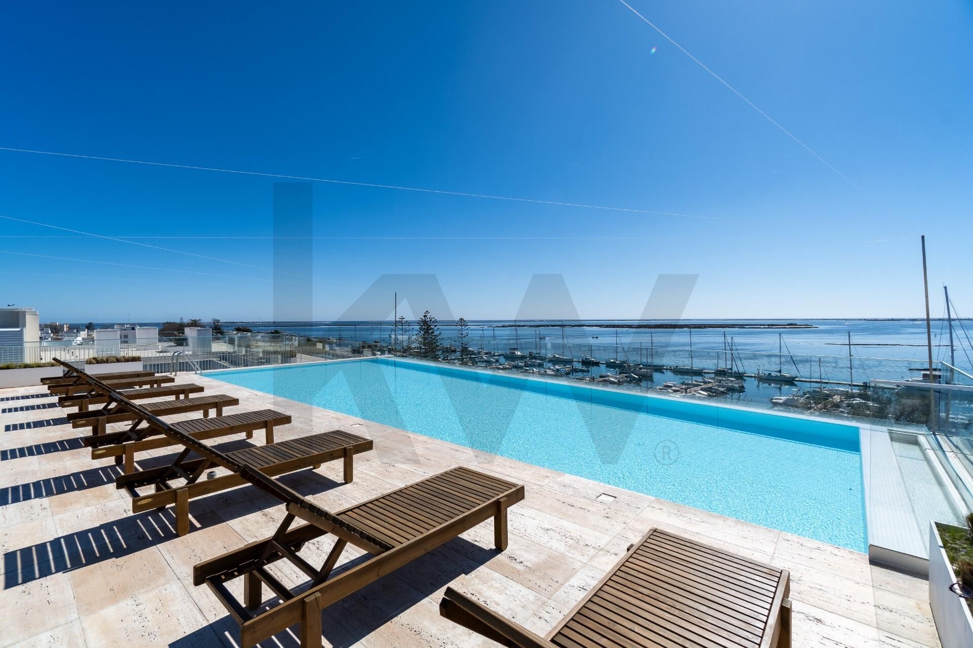 Apartamento T4 à Venda em Olhão - Faro - Portugal - 1