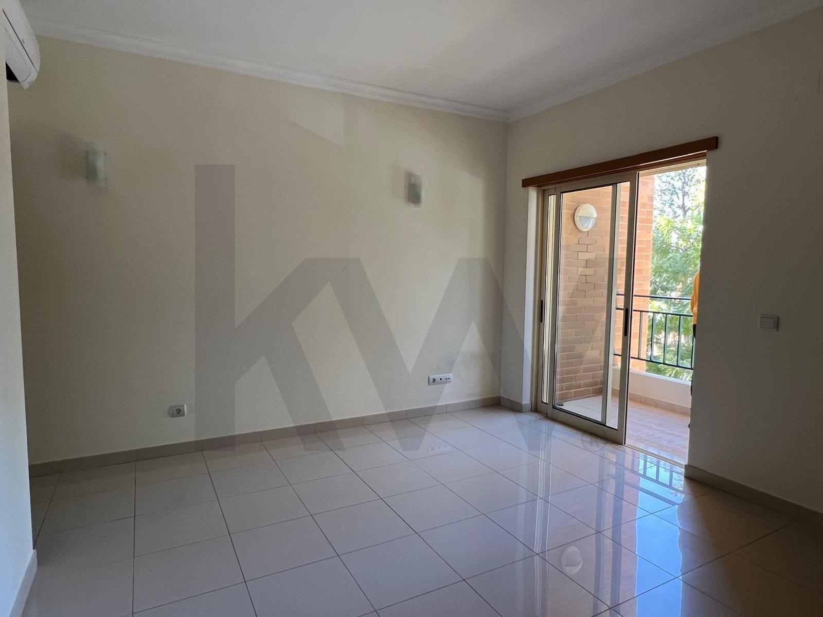 4 Bedroom Apartment for Sale in Vilamoura - Faro - Portugal - 7