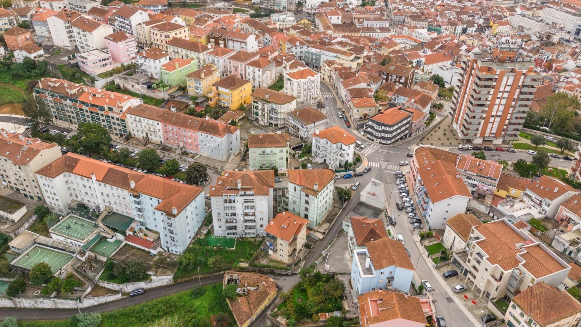 Apartamento T6 en Venta en Coimbra - Portugal - 6