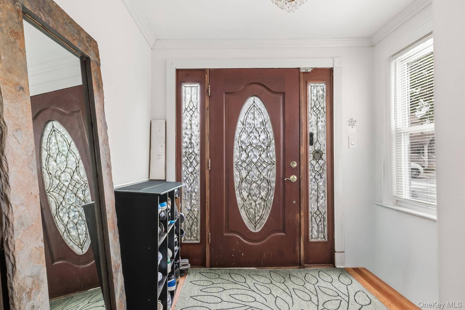 Home with 2 Bedrooms for Sale in Queens Village - New York - USA - 3