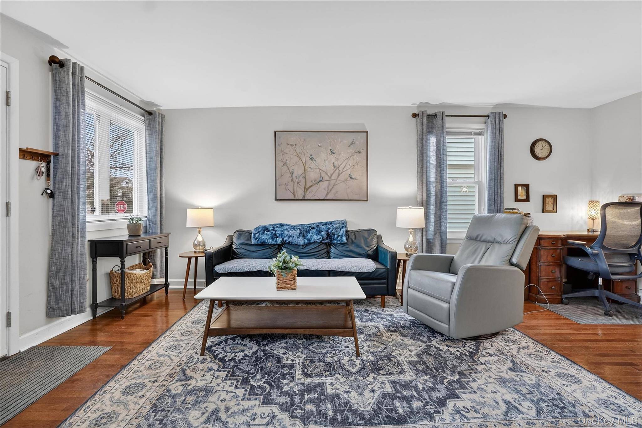 Home with 2 Bedrooms for Sale in Queens Village - New York - USA - 5