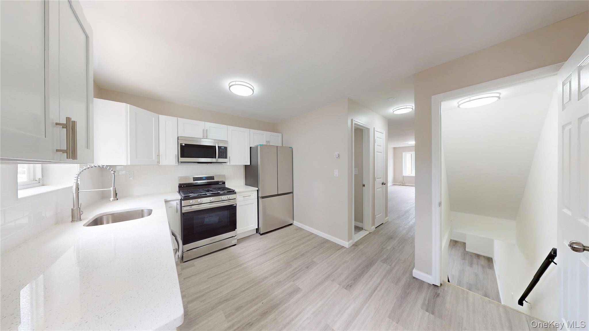 Casa com 2 Quartos à Venda em Staten Island - Nova Iorque - EUA - 6