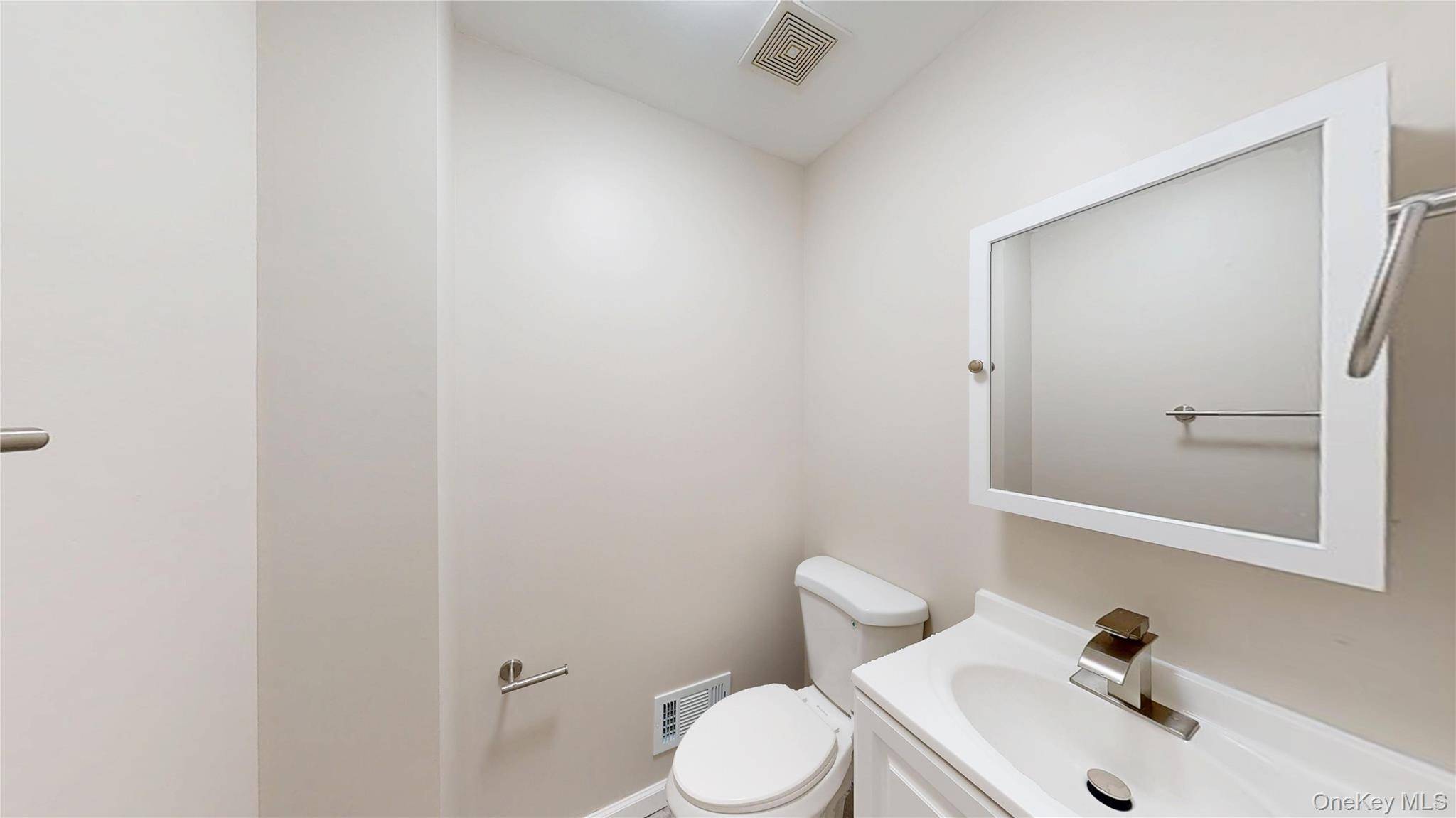 Casa com 2 Quartos à Venda em Staten Island - Nova Iorque - EUA - 7