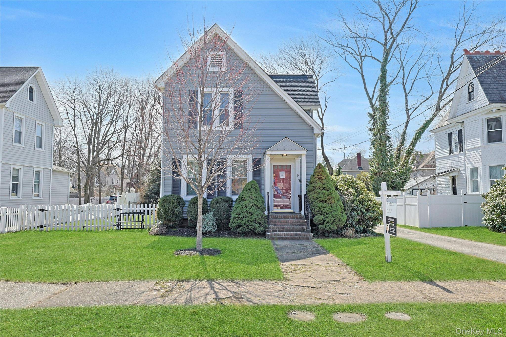 Casa com 2 Quartos à Venda em Suffern - Nova Iorque - EUA - 1
