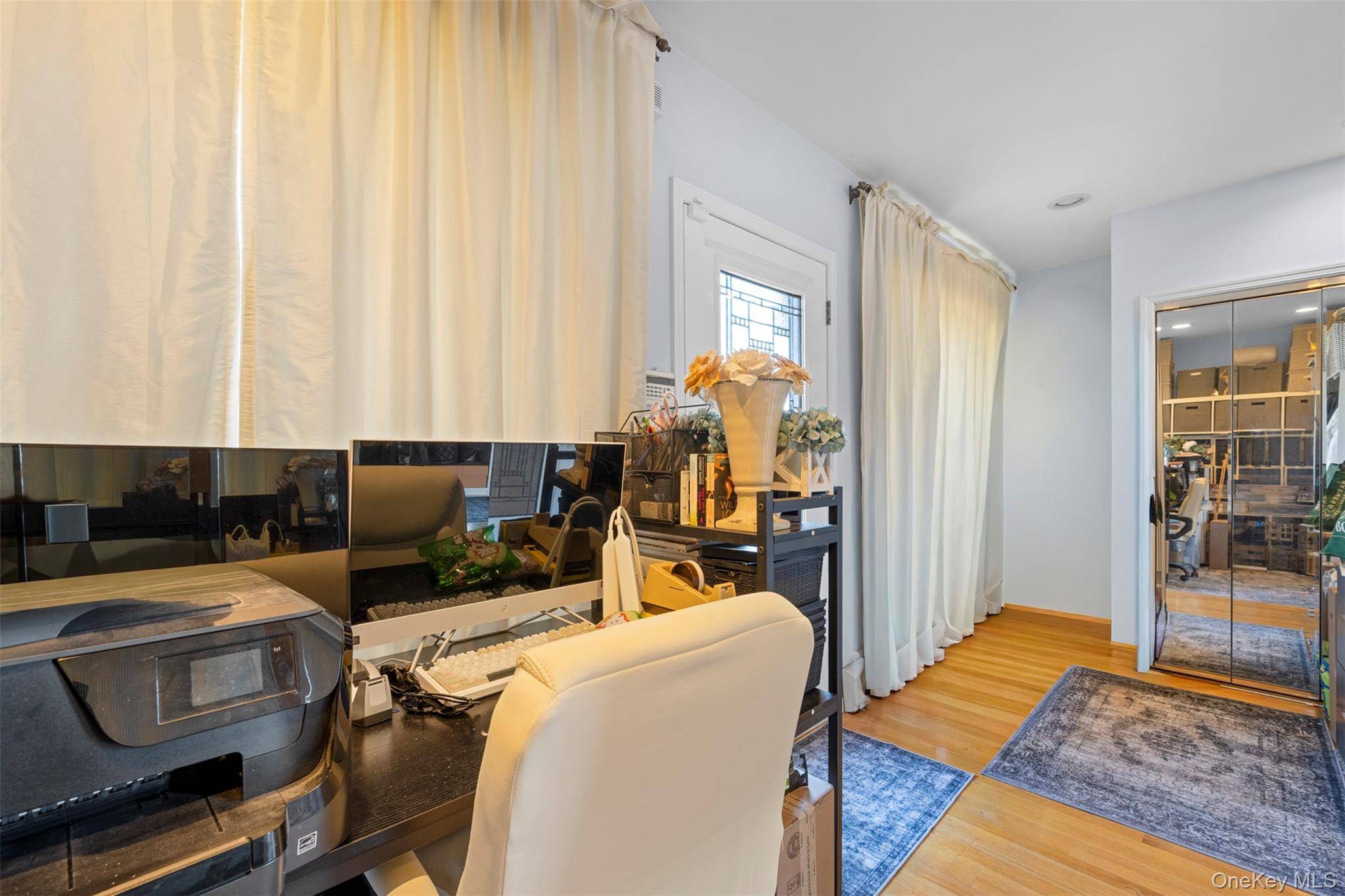 Casa com 3 Quartos à Venda em New Hyde Park - Nova Iorque - EUA - 3