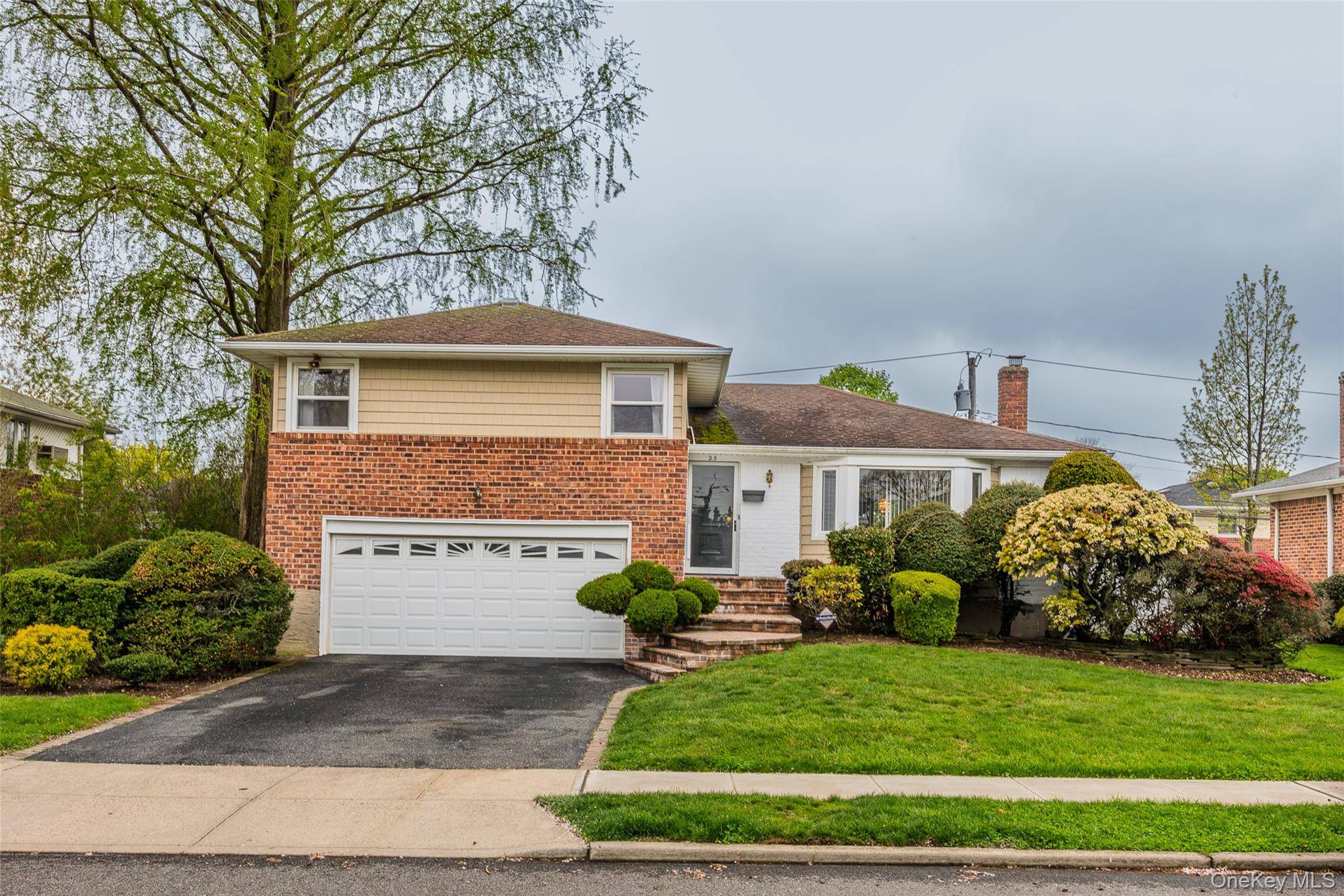 Home avec 3 chambres à Vendre à Plainview - Nova Iorque - EUA - 1