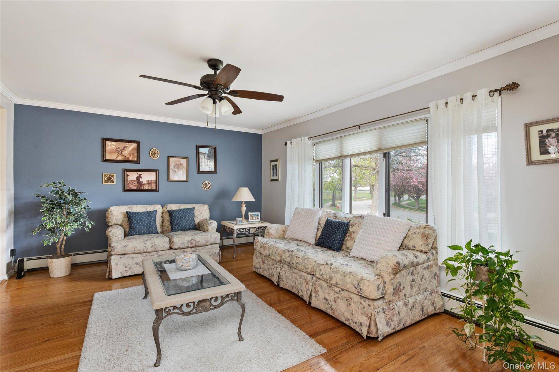 Hogar con 3 Dormitorios en Venta en Plainview - Nueva York - EE. UU. - 5