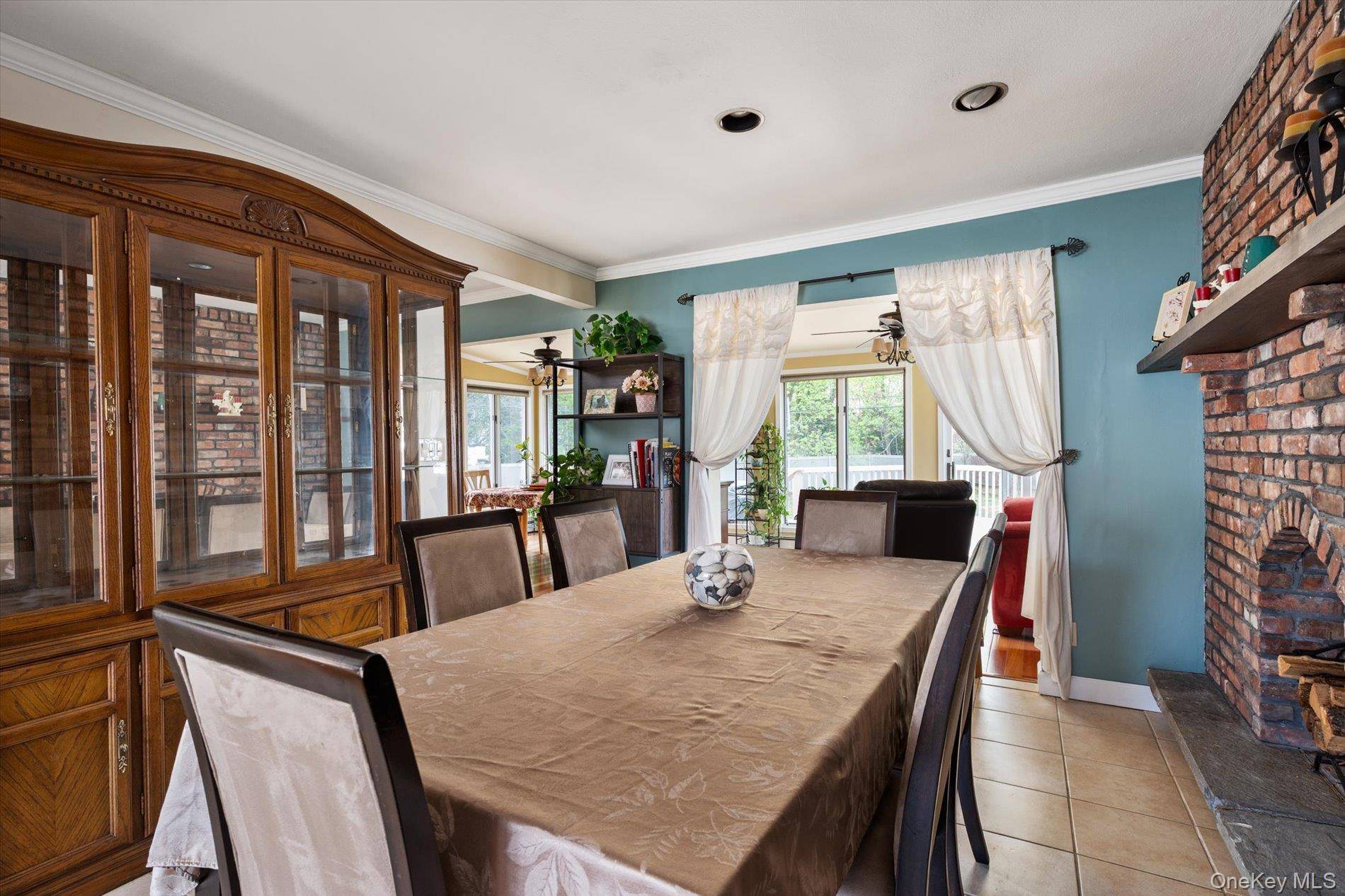Hogar con 3 Dormitorios en Venta en Plainview - Nueva York - EE. UU. - 8