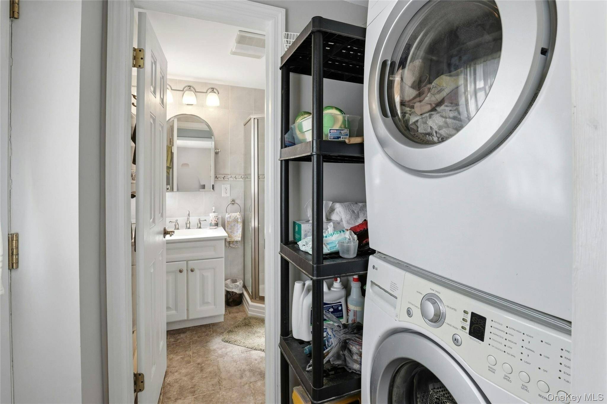 Hogar con 3 Dormitorios en Venta en Plainview - Nueva York - EE. UU. - 7