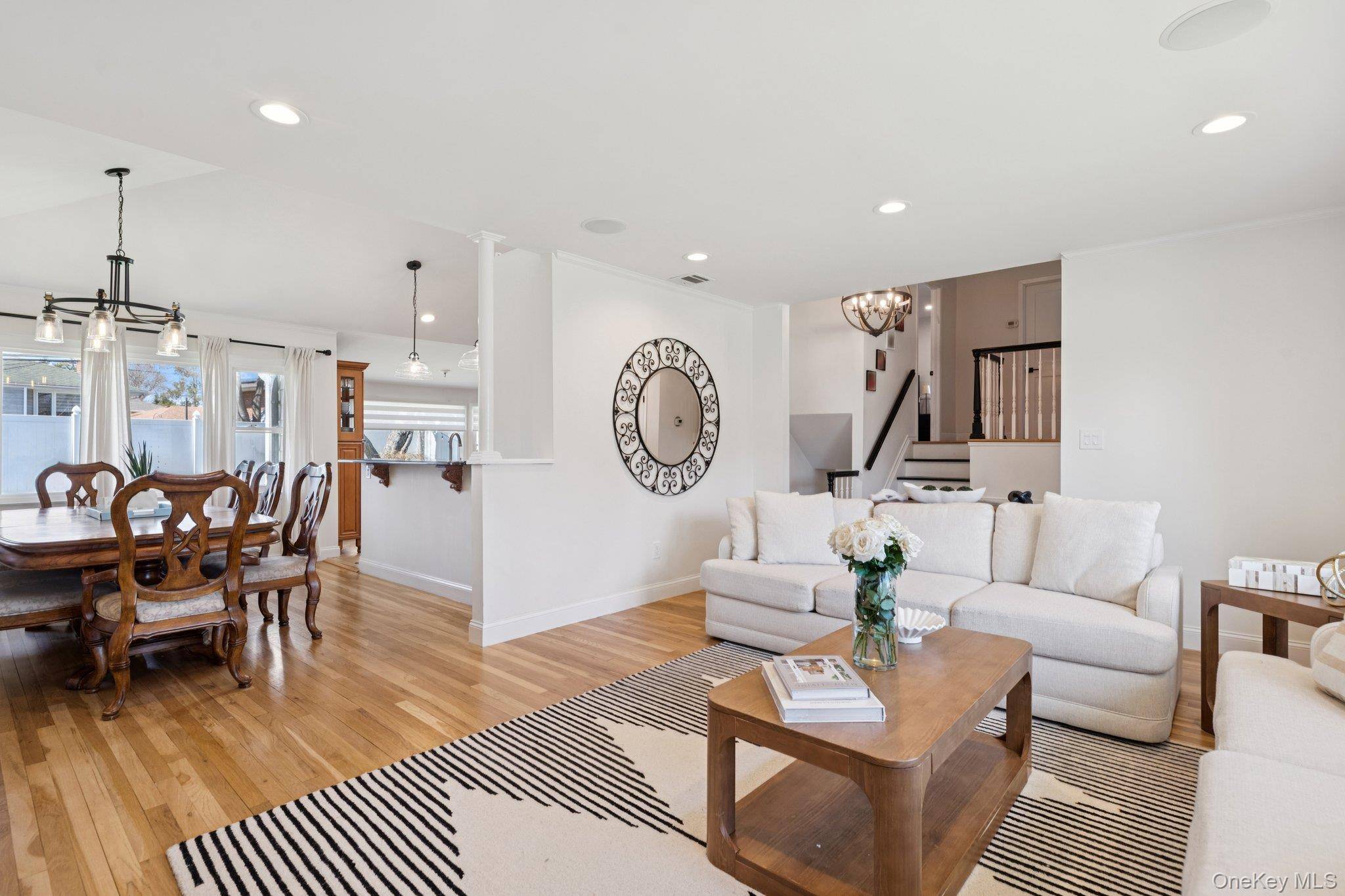 Casa con 3 Dormitorios en Venta en Plainview - Nueva York - EE. UU. - 7