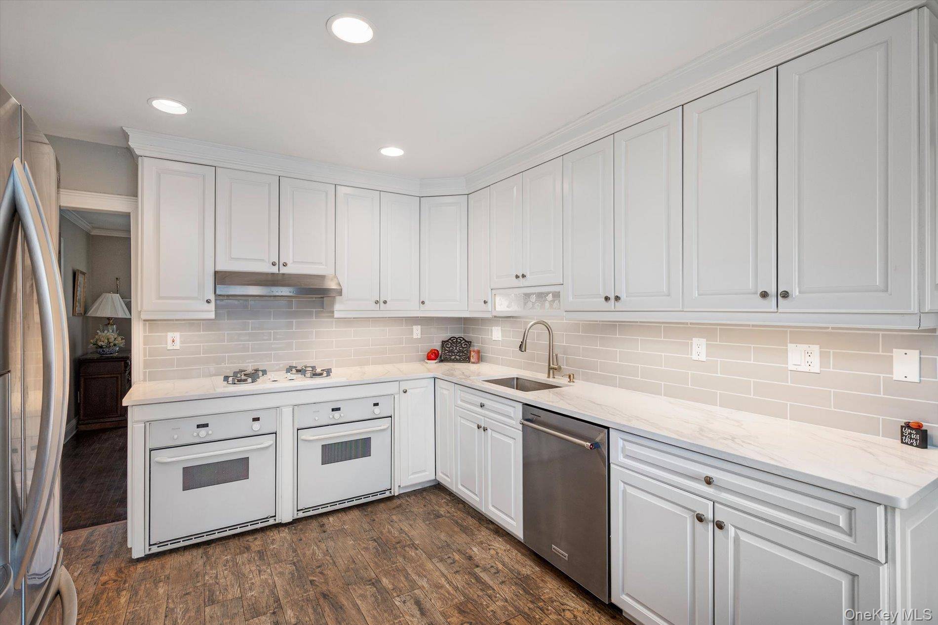 Casa con 3 Dormitorios en Venta en Plainview - Nueva York - EE. UU. - 7