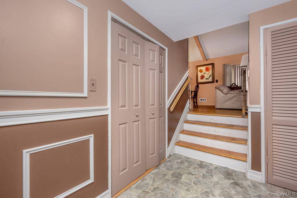 Casa con 3 Dormitorios en Venta en Plainview - Nueva York - EE. UU. - 3