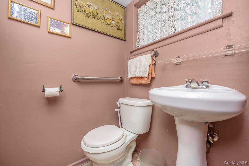 Casa con 3 Dormitorios en Venta en Plainview - Nueva York - EE. UU. - 6