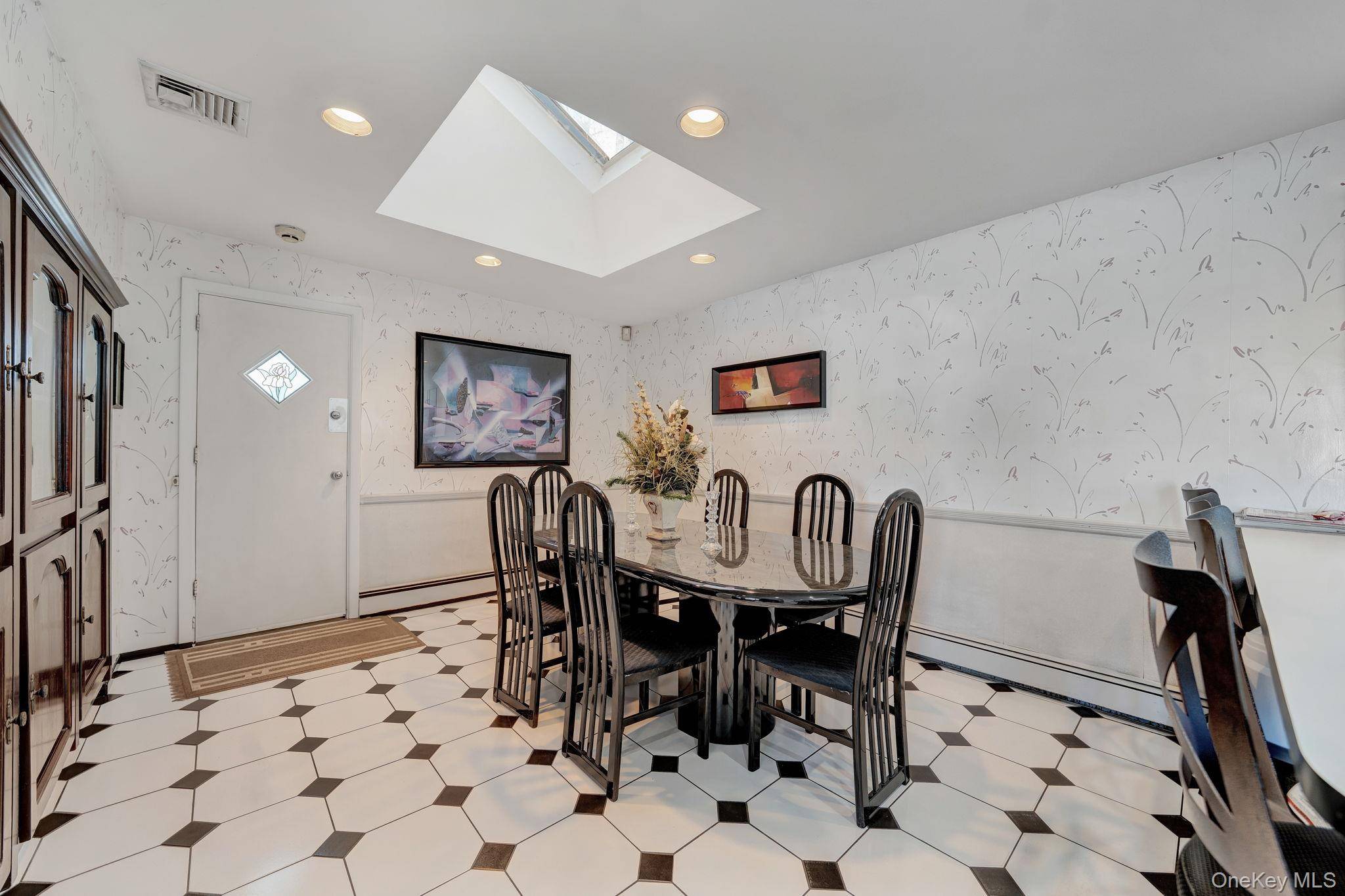 Hogar con 3 Dormitorios en Venta en Plainview - Nueva York - EE. UU. - 7